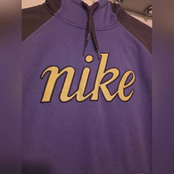 Nike Purple, Dark Gray And Nein Green Therma-fit Hoodie - Picture 2 of 7